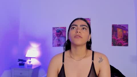 shizuka 11  online show from 11/15/25, 11:07