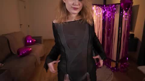 Agatha online show from 11/12/25, 01:22