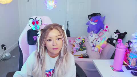 Alice D online show from 10/05/25, 07:01