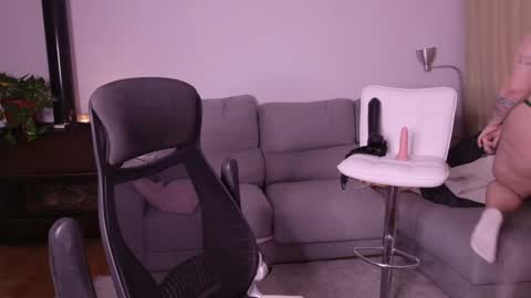 Snapshot of showmebbw chatting on 01/08/25, 06:31 Mimi online show from 01/08/25, 06:31