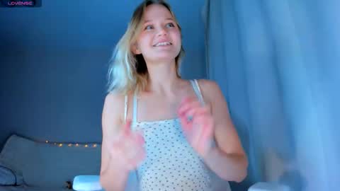 jennywoody online show from 10/23/25, 04:39