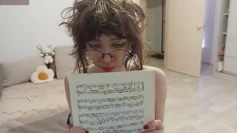 Aria online show from 10/13/25, 04:51