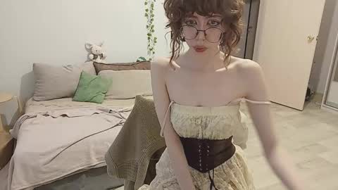 Aria online show from 11/10/25, 10:58