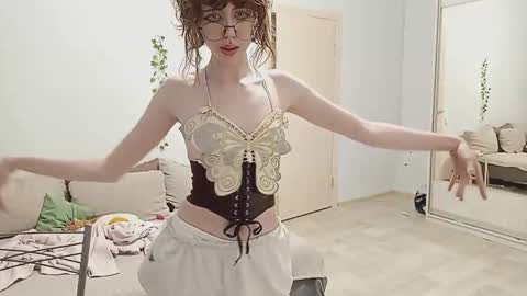 Aria online show from 11/22/25, 10:36