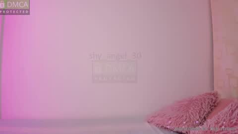 Snapshot of shy_angel_30 chatting on 03/12/25, 03:40 Angel online show from 03/12/25, 03:40