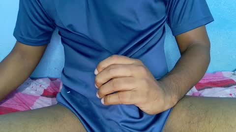 shyeyes online show from 12/02/24, 04:20