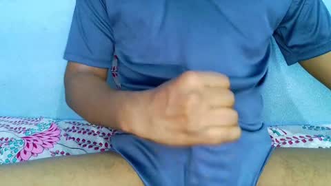 shyeyes online show from 12/19/24, 02:24