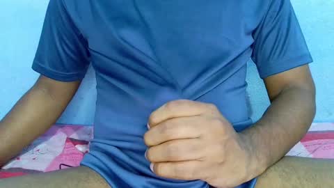 shyeyes online show from 12/24/24, 04:40