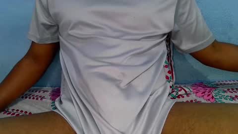 shyeyes online show from 01/18/25, 01:40