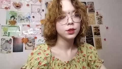 Milena online show from 11/05/25, 01:00