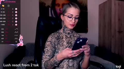 Snapshot of shy_mel chatting on 01/16/25, 03:13 Mellllll---- online show from 01/16/25, 03:13