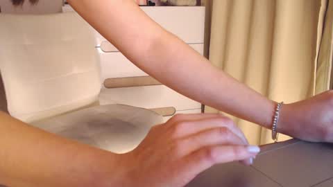 Milena online show from 02/06/25, 04:25