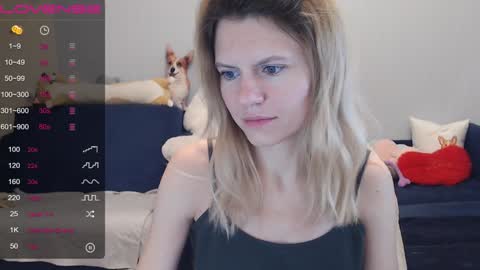 Snapshot of shy_moony chatting on 12/20/24, 08:23 just Alex online show from 12/20/24, 08:23