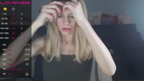 Snapshot of shy_moony chatting on 02/06/25, 08:56 just Alex online show from 02/06/25, 08:56
