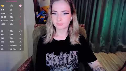 Effie online show from 10/08/25, 07:06