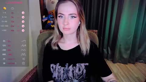 Effie online show from 10/16/25, 07:09