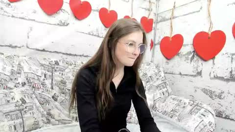 shyly_lisa online show from 09/28/25, 01:22