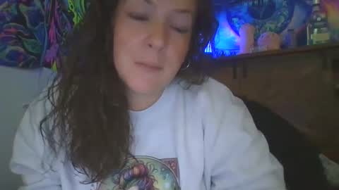 Snapshot of shymilf535 chatting on 09/09/25, 02:33 RBXs Princess online show from 09/09/25, 02:33