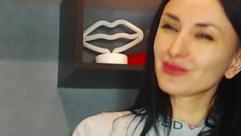 Snapshot of siaconna chatting on 01/25/25, 07:17 Siaconna online show from 01/25/25, 07:17
