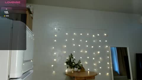 Eva online show from 11/08/25, 03:18