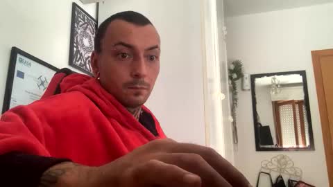 Snapshot of sidvicious23cm chatting on 09/30/25, 12:32 sidvicious23cm online show from 09/30/25, 12:32