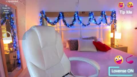 Sienna  online show from 11/21/25, 11:31