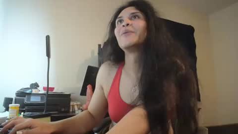 Nicole Zelaya Ferrati  Niky Ferrati online show from 11/02/25, 11:18