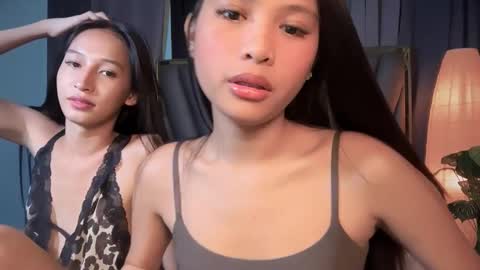 Snapshot of sierracoxriches chatting on 10/06/25, 08:01 Belle online show from 10/06/25, 08:01