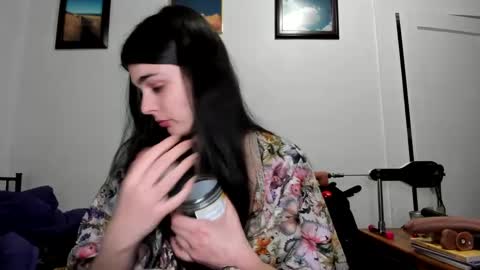 Snapshot of sierrasquirter chatting on 01/11/25, 05:10 Sierra online show from 01/11/25, 05:10