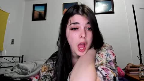 Snapshot of sierrasquirter chatting on 01/24/25, 05:10 Sierra online show from 01/24/25, 05:10