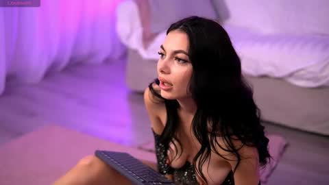 Maria online show from 10/09/25, 04:54