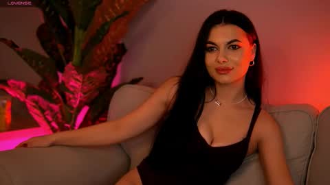 Maria online show from 11/20/25, 11:10