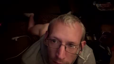 Snapshot of sikwitit625 chatting on 11/06/25, 08:37 Cdub625 online show from 11/06/25, 08:37