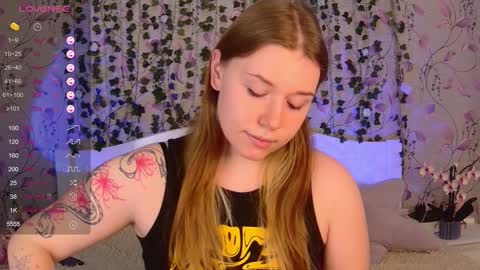 Chloe online show from 01/30/25, 03:29