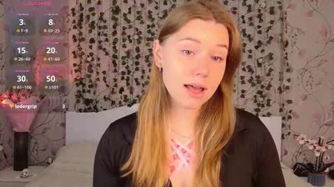 Chloe online show from 09/24/25, 05:00