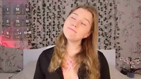 Chloe online show from 10/09/25, 05:05