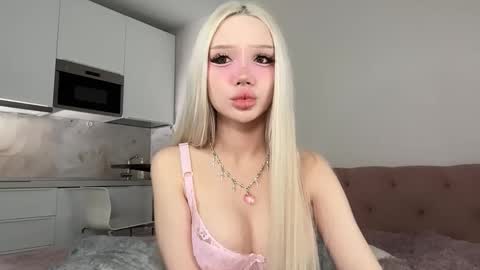 Diana  online show from 10/30/25, 05:24