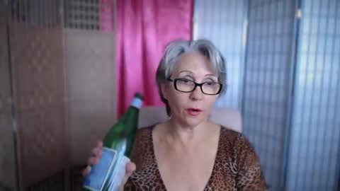 petra daniels online show from 10/25/25, 09:09