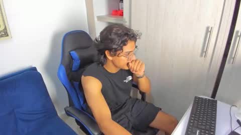 silva online show from 11/22/25, 12:20