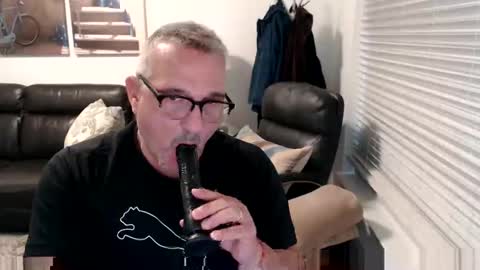 silveroli187 online show from 09/15/25, 03:34