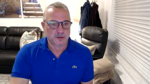 silveroli187 online show from 09/25/25, 02:21