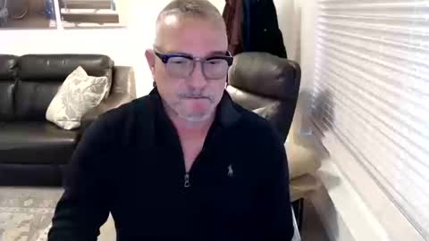 silveroli187 online show from 10/16/25, 04:30