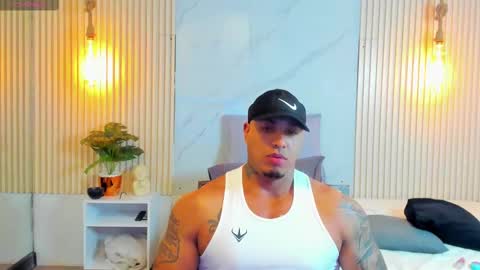 simeone_panda online show from 03/04/25, 05:56