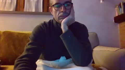 Snapshot of simmeturbate chatting on 01/17/25, 10:45 Italiandaddyitalydickassbottomassholecomshowmasturbatenudeboyitalyatleticcutemuscolarhardcockdickboy online show from 01/17/25, 10:45