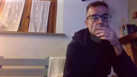 Snapshot of simmeturbate chatting on 02/06/25, 10:10 Italiandaddyitalydickassbottomassholecomshowmasturbatenudeboyitalyatleticcutemuscolarhardcockdickboy online show from 02/06/25, 10:10