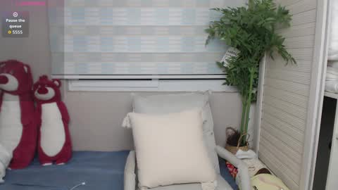 simonastephanie online show from 09/22/25, 02:52