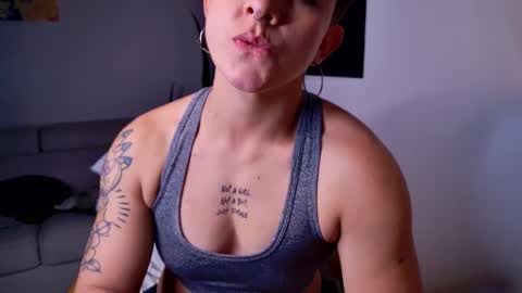 Sim. online show from 10/10/25, 10:53