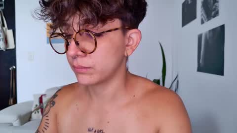 Sim. online show from 10/16/25, 01:45