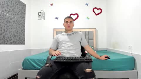 SIMON KELER online show from 10/17/25, 02:15