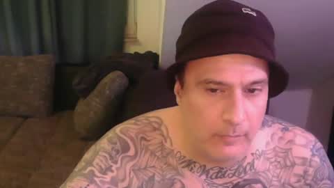 Snapshot of sinalco1975 chatting on 10/28/25, 05:22 sinalco1975 online show from 10/28/25, 05:22